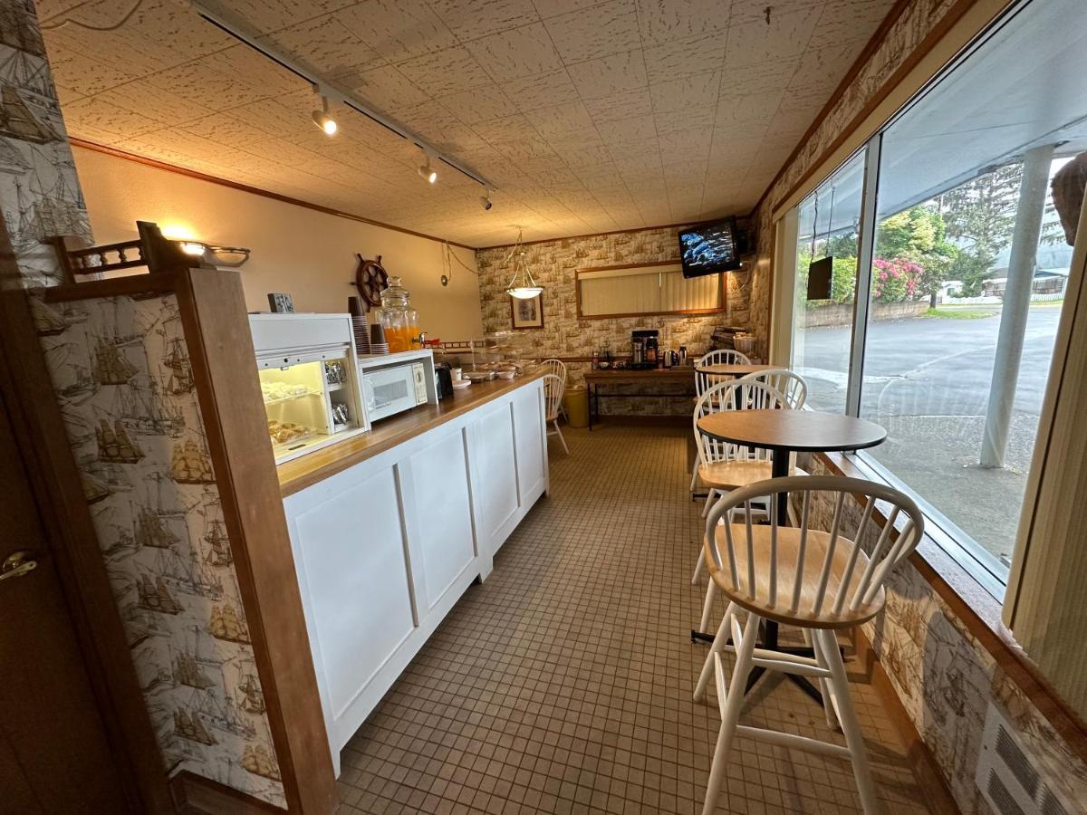 Winchester Bay Inn リーズポート エクステリア 写真